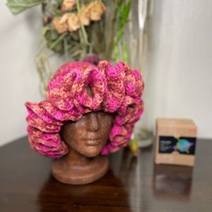 Crochet ruffled hat